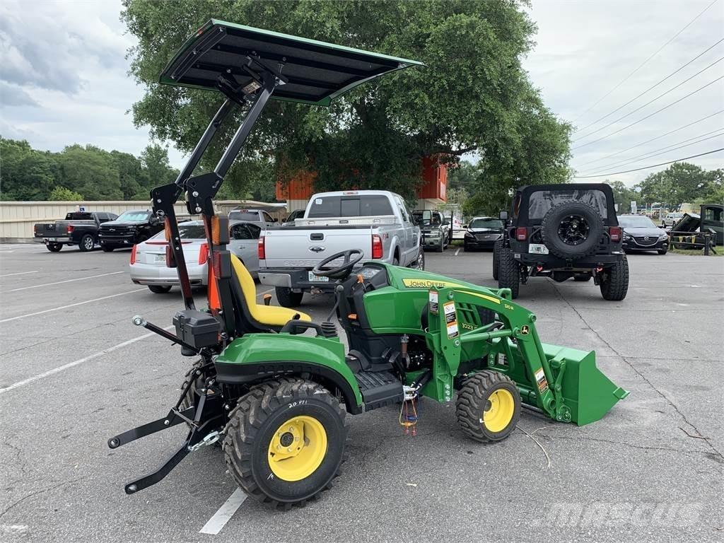 John Deere 1023E 소형 트랙터