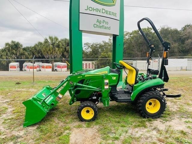 John Deere 1023E 소형 트랙터