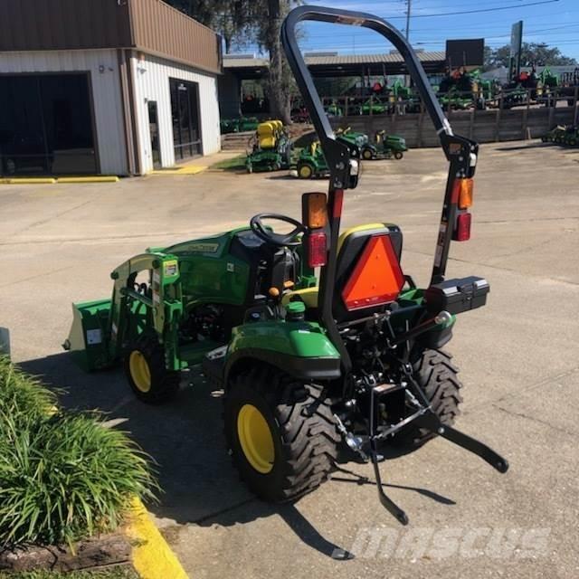 John Deere 1023E 소형 트랙터