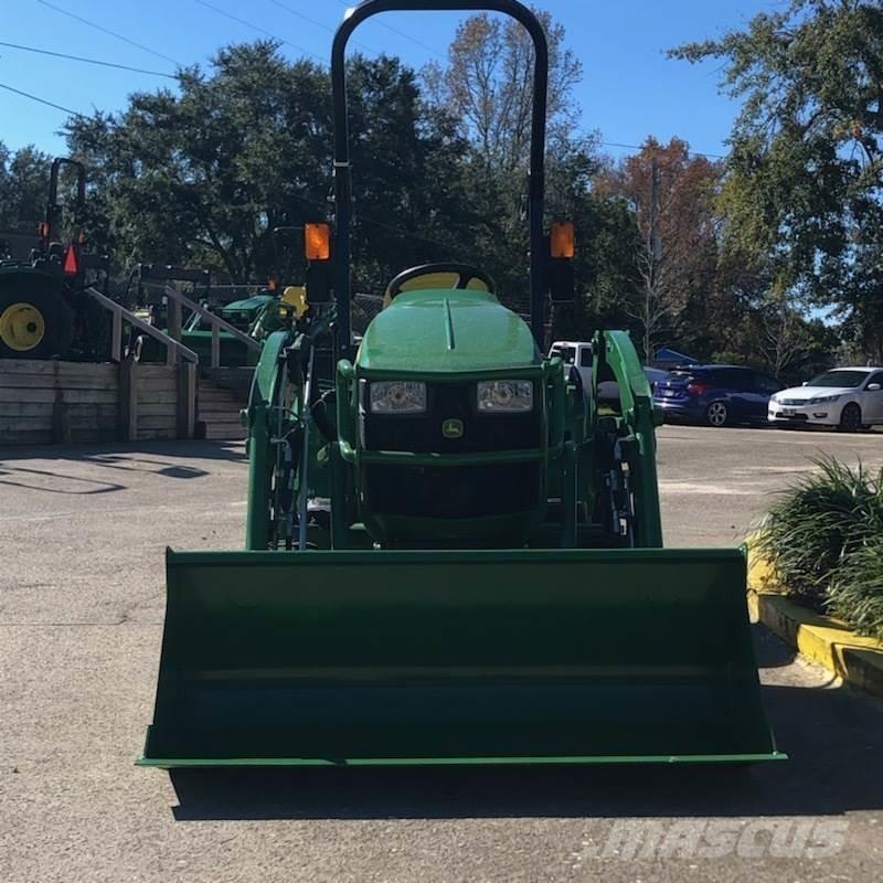 John Deere 1023E 소형 트랙터