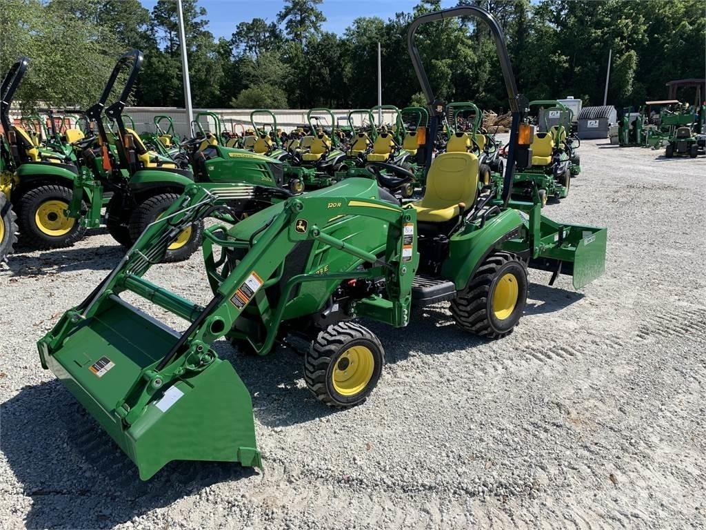 John Deere 1023E 소형 트랙터