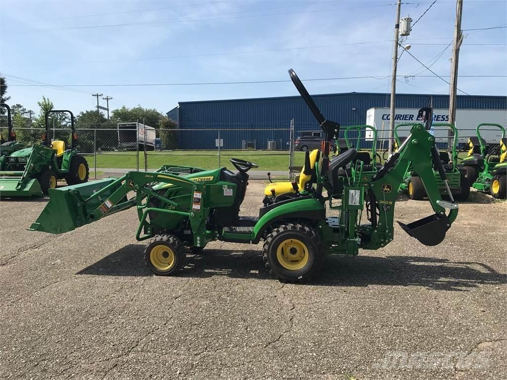 John Deere 1025R 소형 트랙터