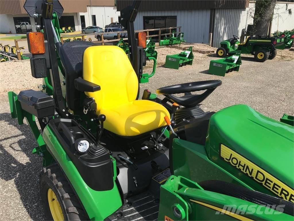 John Deere 1025R 소형 트랙터