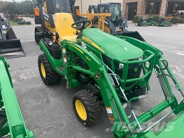 John Deere 1025R 소형 트랙터