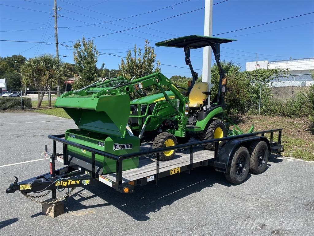 John Deere 1025R 소형 트랙터