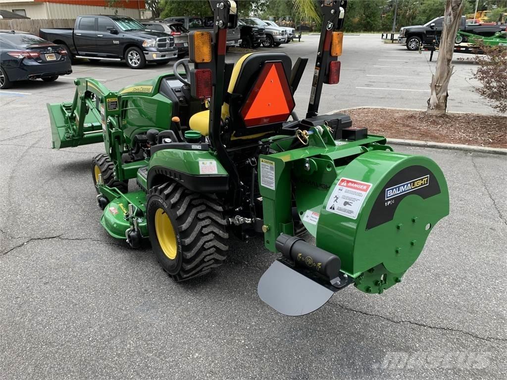 John Deere 1025R 소형 트랙터