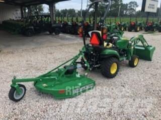 John Deere 1025R 소형 트랙터