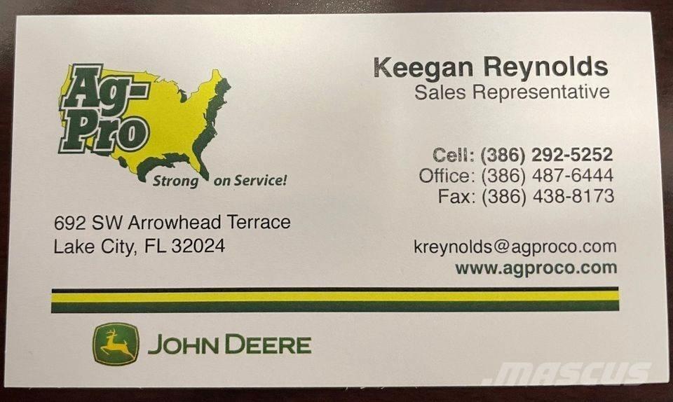 John Deere 1025R 소형 트랙터