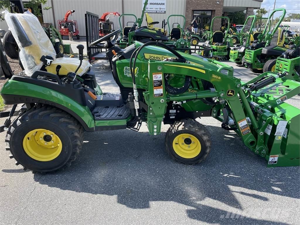John Deere 1025R 소형 트랙터