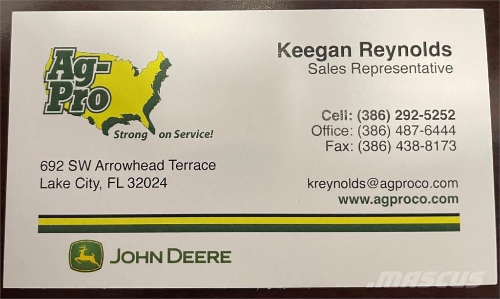 John Deere 1025R 소형 트랙터