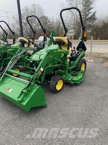 John Deere 1025R 소형 트랙터