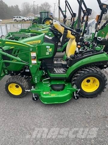 John Deere 1025R 소형 트랙터