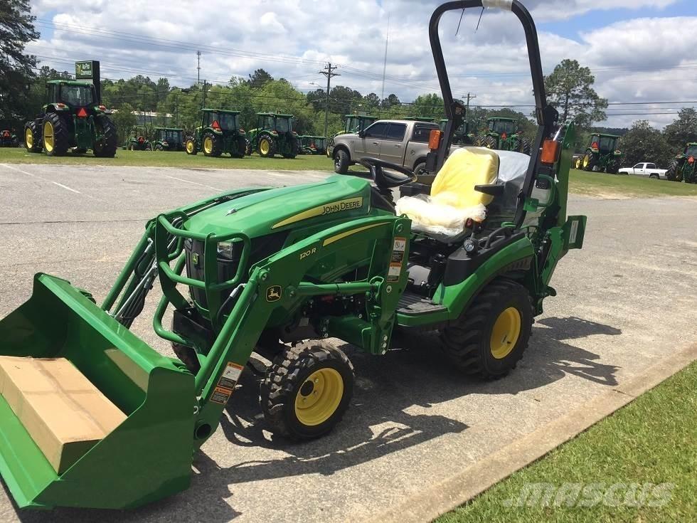 John Deere 1025R 소형 트랙터