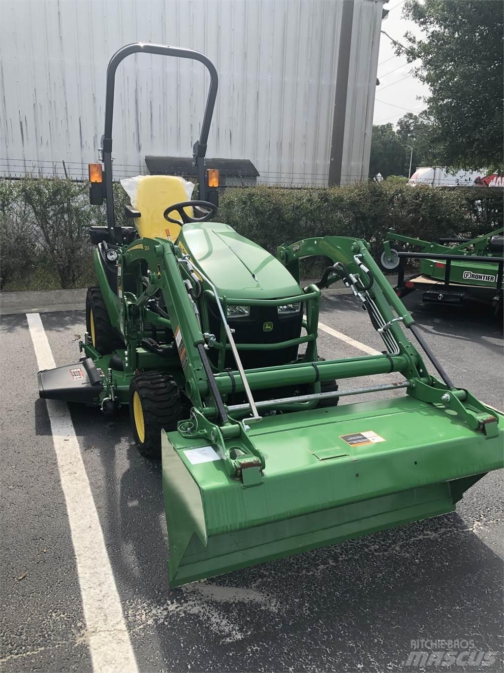 John Deere 1025R 소형 트랙터