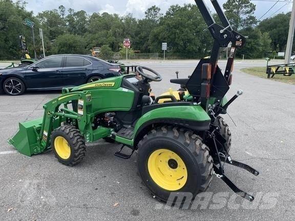 John Deere 2025R 소형 트랙터