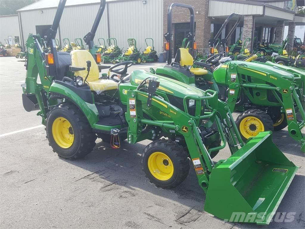John Deere 2025R 소형 트랙터