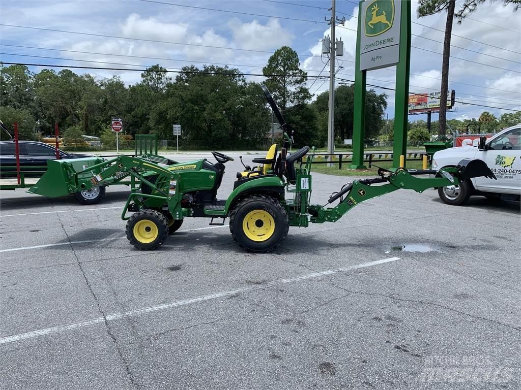 John Deere 2025R 소형 트랙터