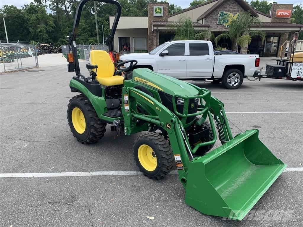 John Deere 2025R 소형 트랙터