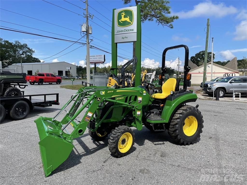 John Deere 2038R 소형 트랙터