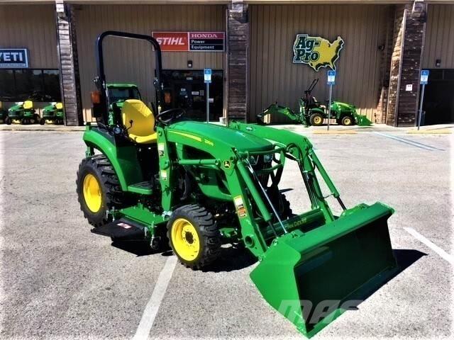 John Deere 2038R 소형 트랙터