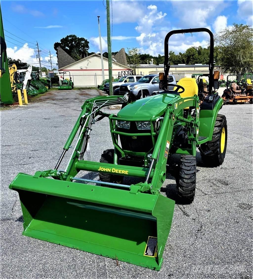 John Deere 2038R 소형 트랙터