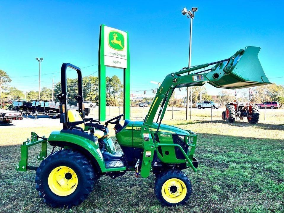 John Deere 2038R 소형 트랙터