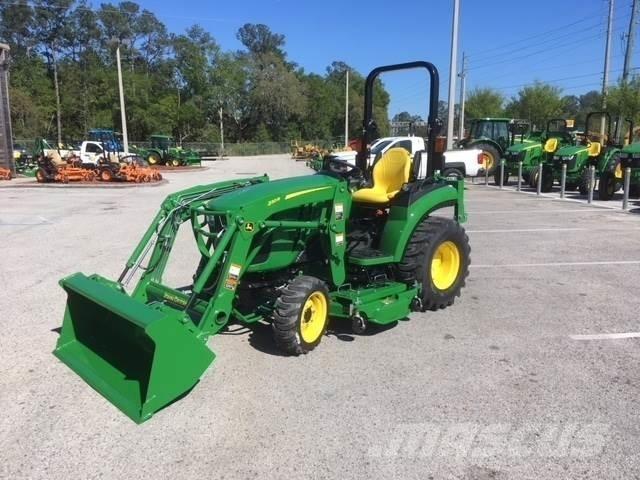 John Deere 2038R 소형 트랙터