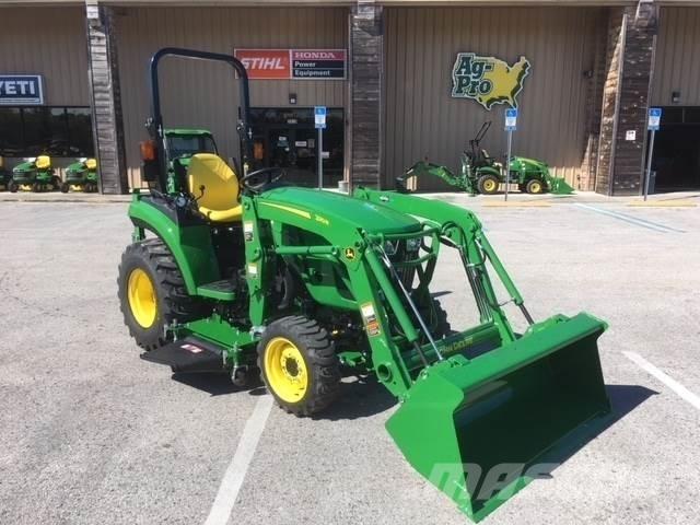 John Deere 2038R 소형 트랙터