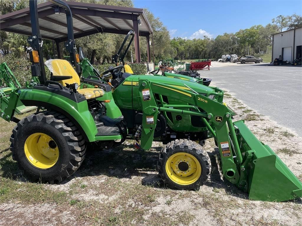 John Deere 2038R 소형 트랙터