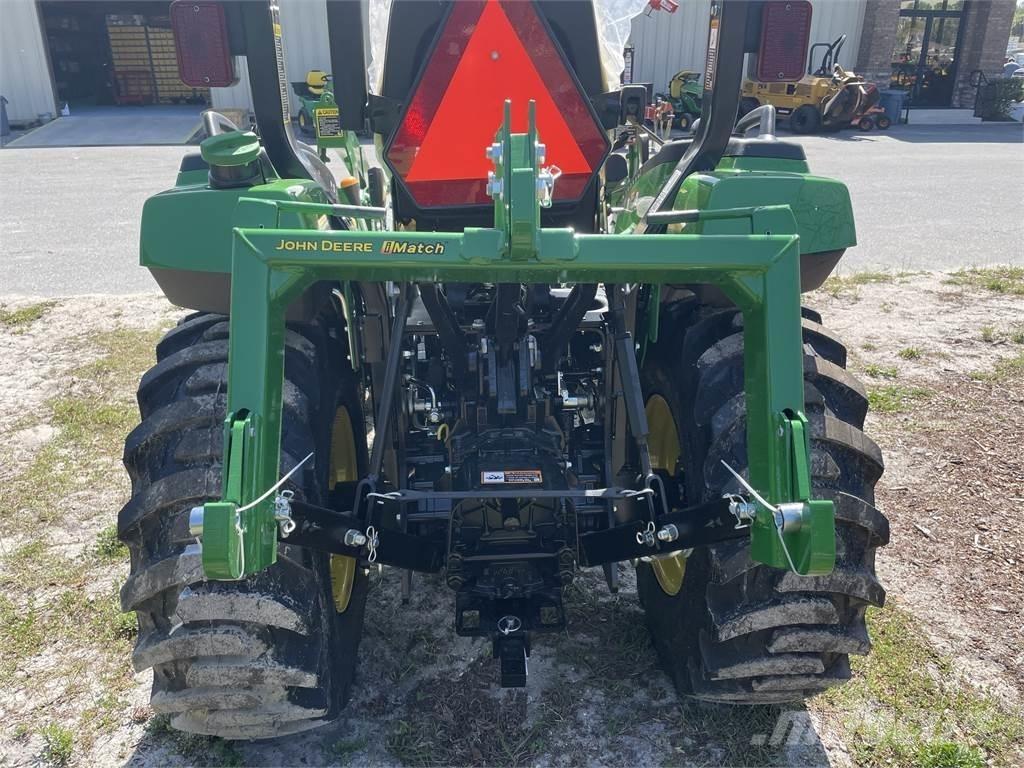 John Deere 2038R 소형 트랙터