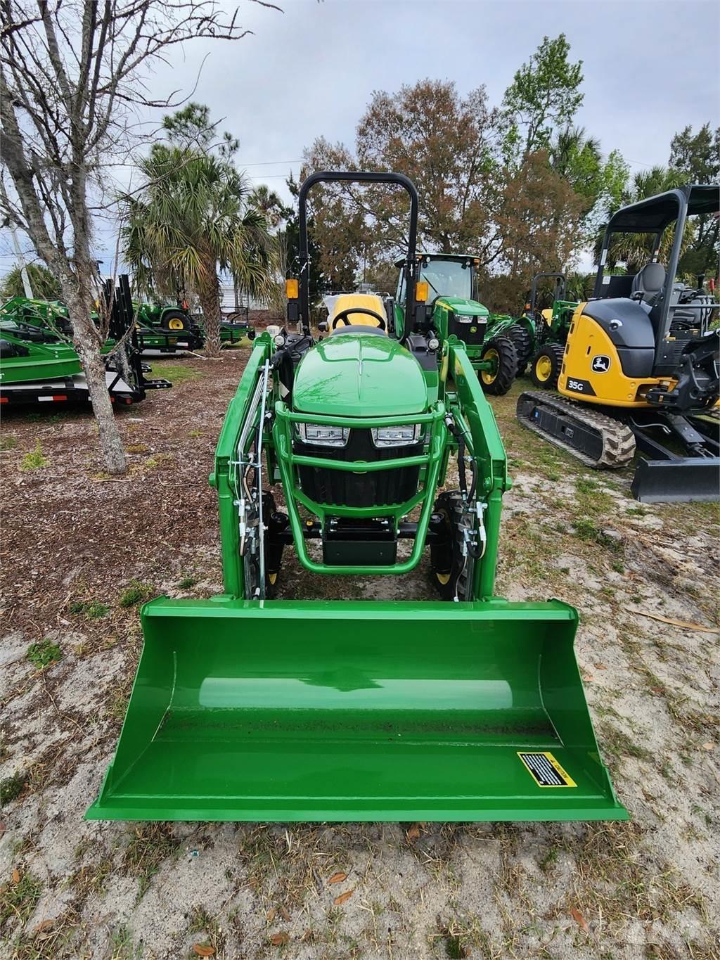 John Deere 2038R 소형 트랙터