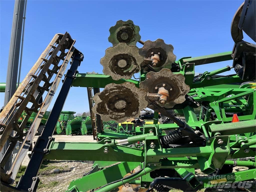 John Deere 2730 기타 경작 기계 및 부속품