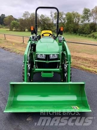 John Deere 3025D 소형 트랙터