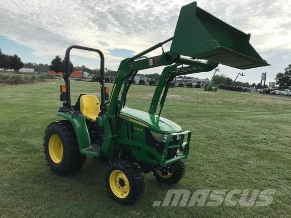 John Deere 3025E 소형 트랙터