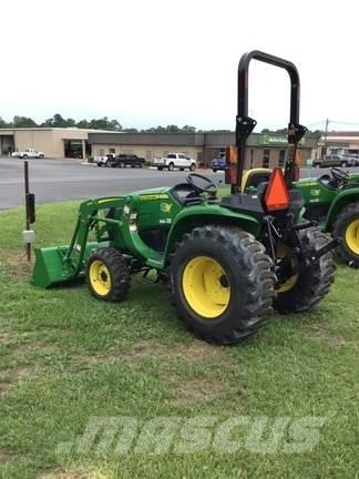 John Deere 3025E 소형 트랙터