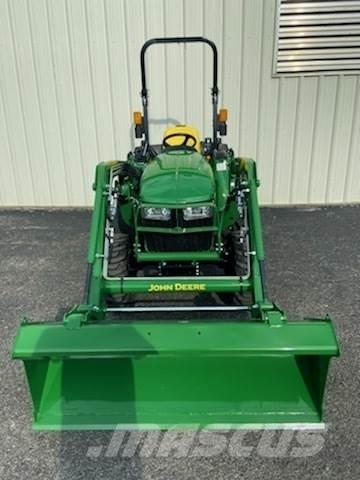 John Deere 3025E 소형 트랙터