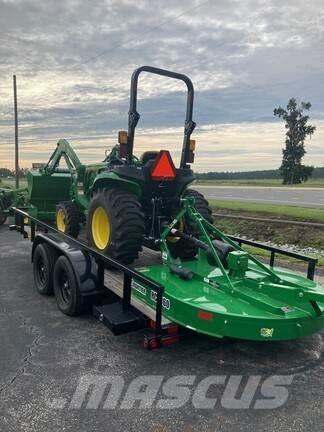 John Deere 3025E 소형 트랙터