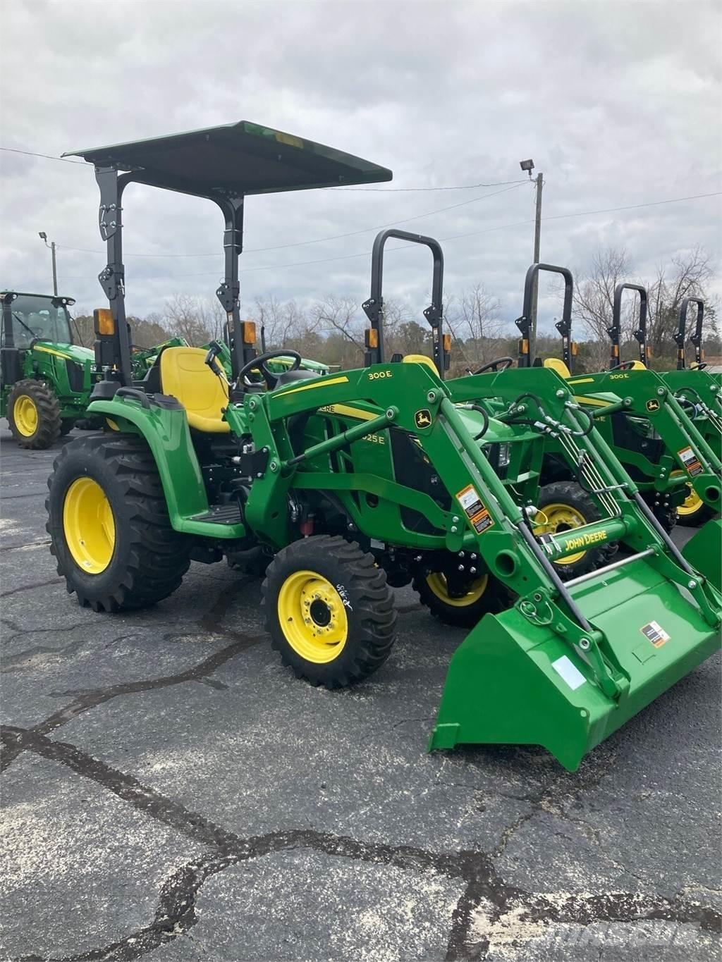 John Deere 3025E 소형 트랙터