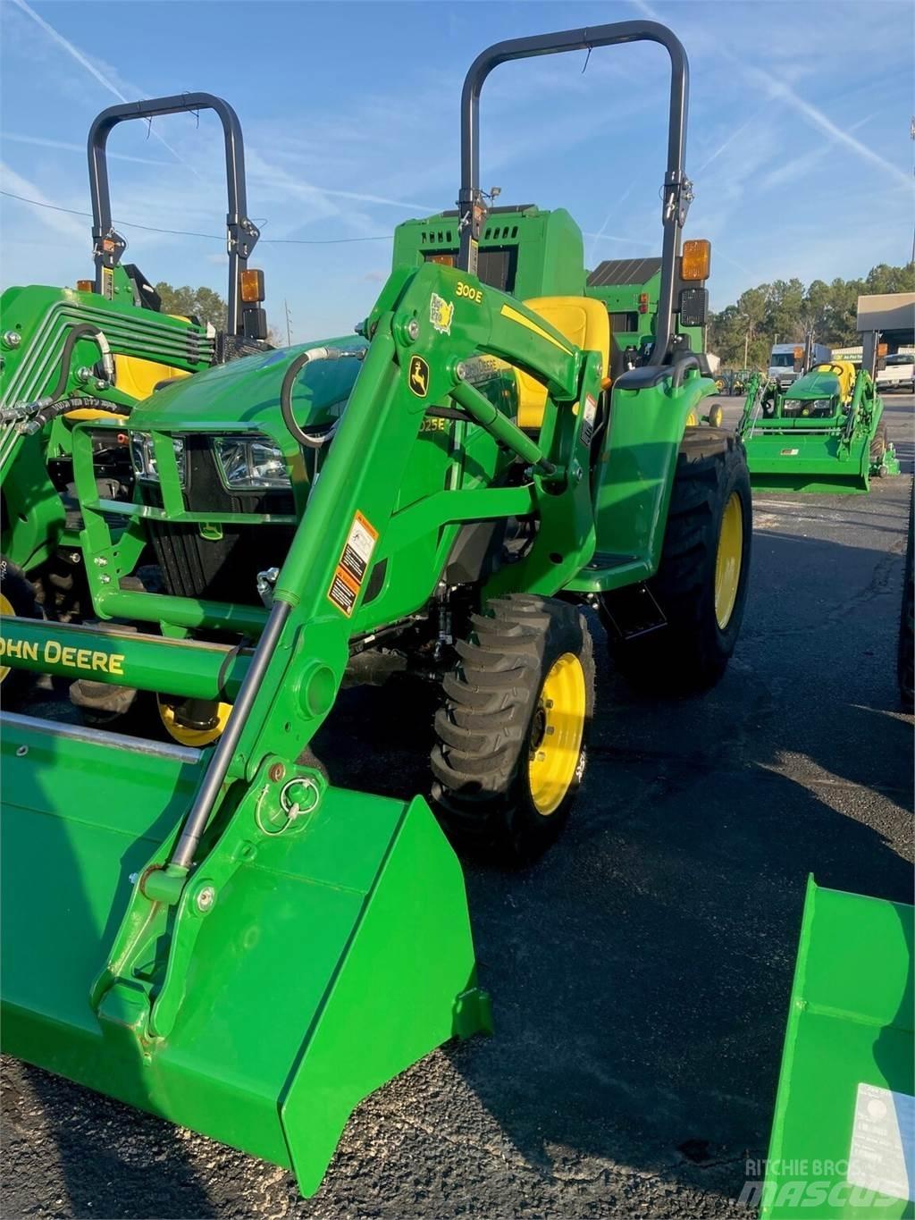 John Deere 3025E 소형 트랙터