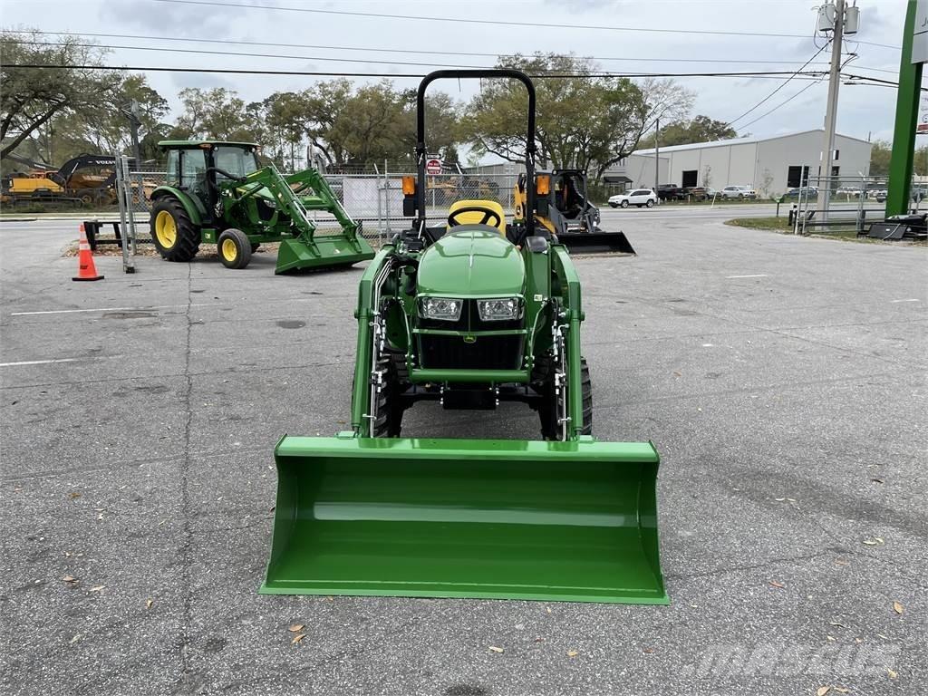 John Deere 3032E 소형 트랙터