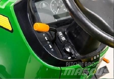 John Deere 3035D 소형 트랙터