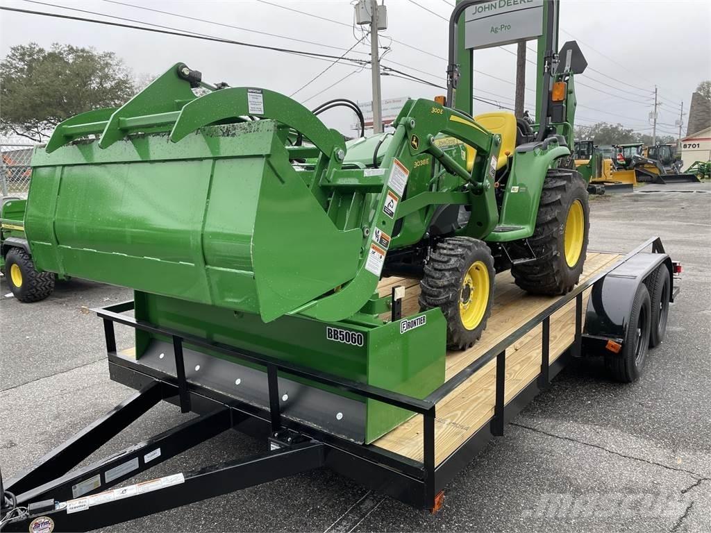 John Deere 3038E 소형 트랙터