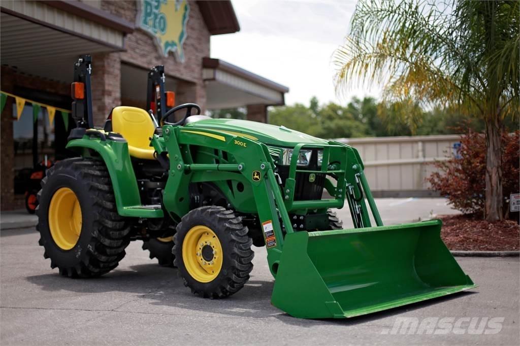 John Deere 3038E 소형 트랙터