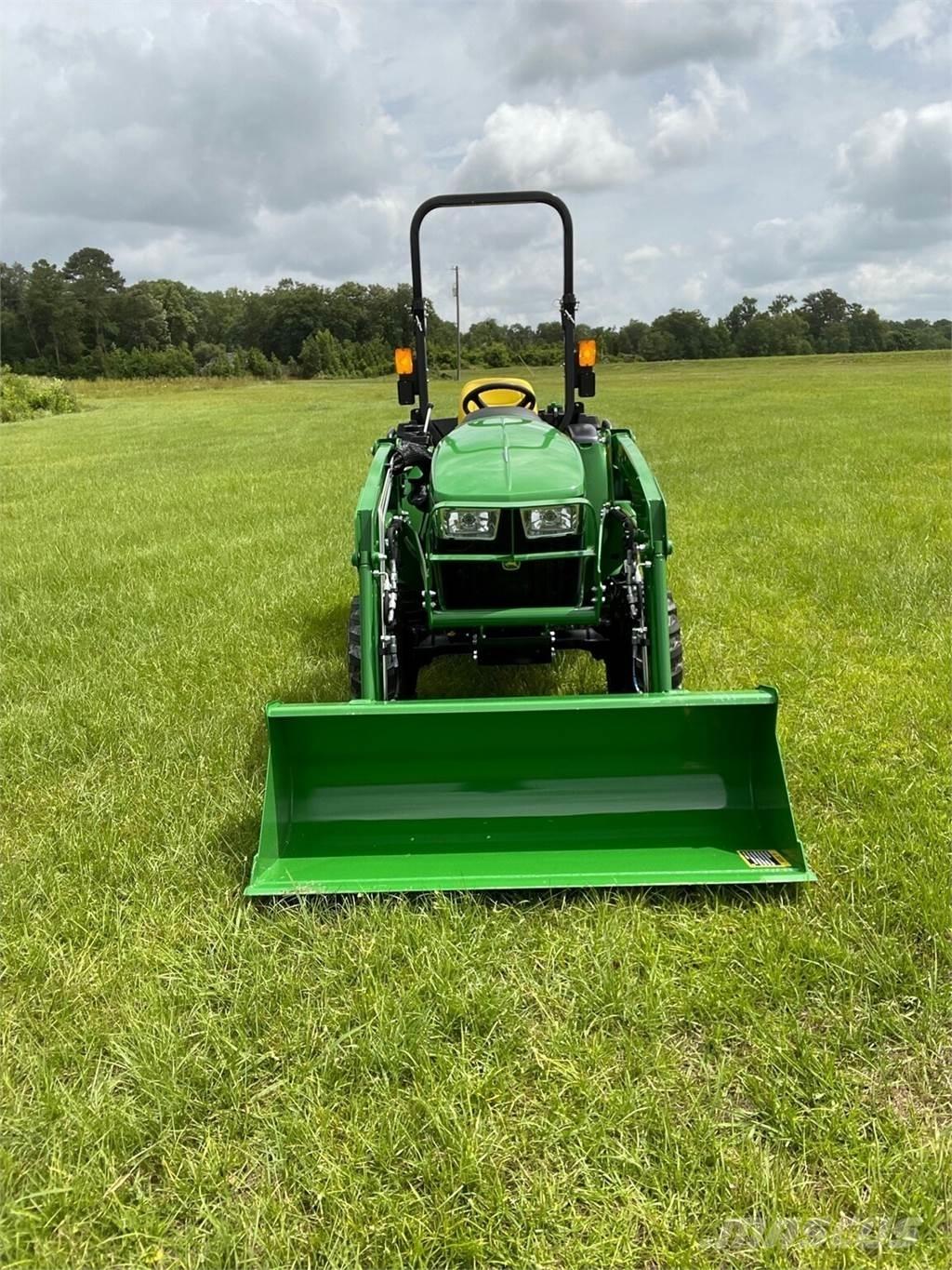 John Deere 3038E 소형 트랙터
