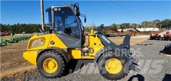 John Deere 304 G 미니 로더