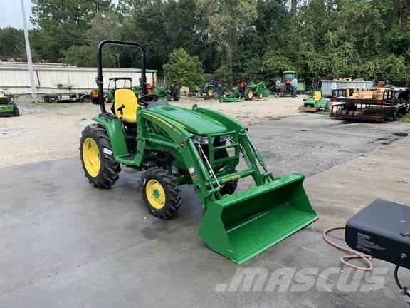 John Deere 3046R 트랙터