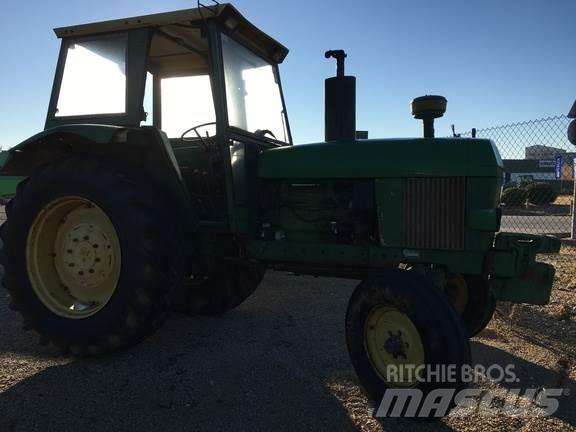 John Deere 3135 트랙터