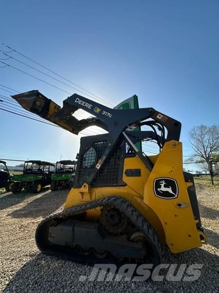 John Deere 317G  스키드로더