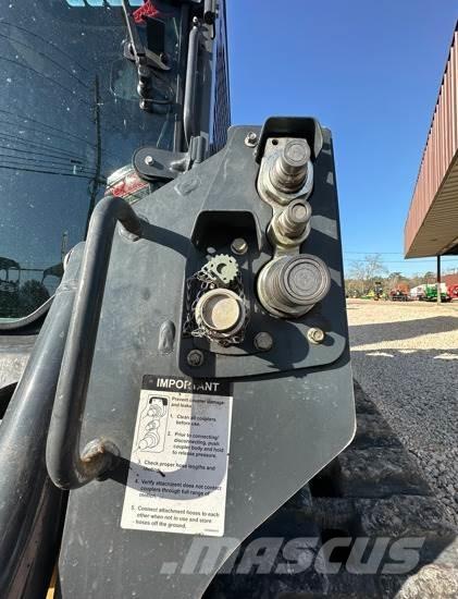 John Deere 317G  스키드로더