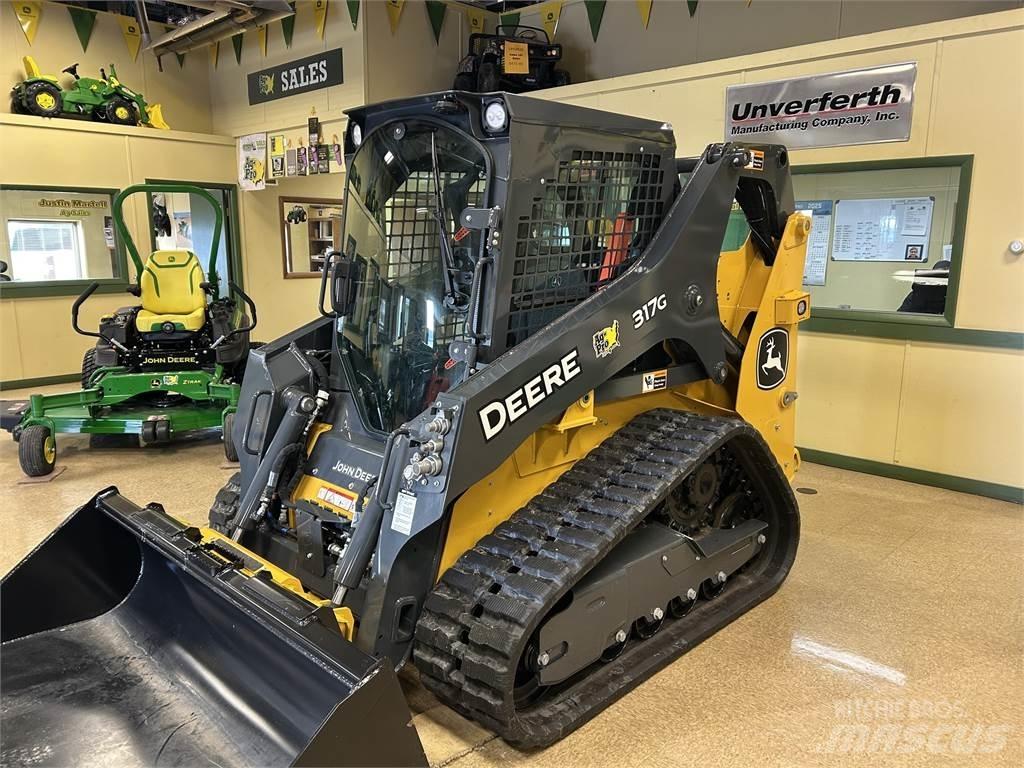 John Deere 317G 미니 로더